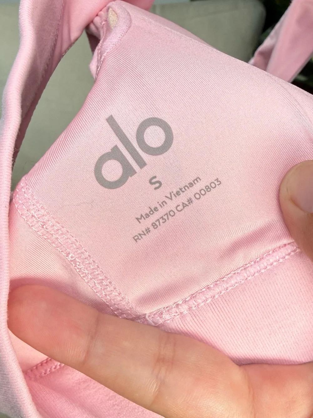 Alo Yoga Keyhole Sports Bra Size small